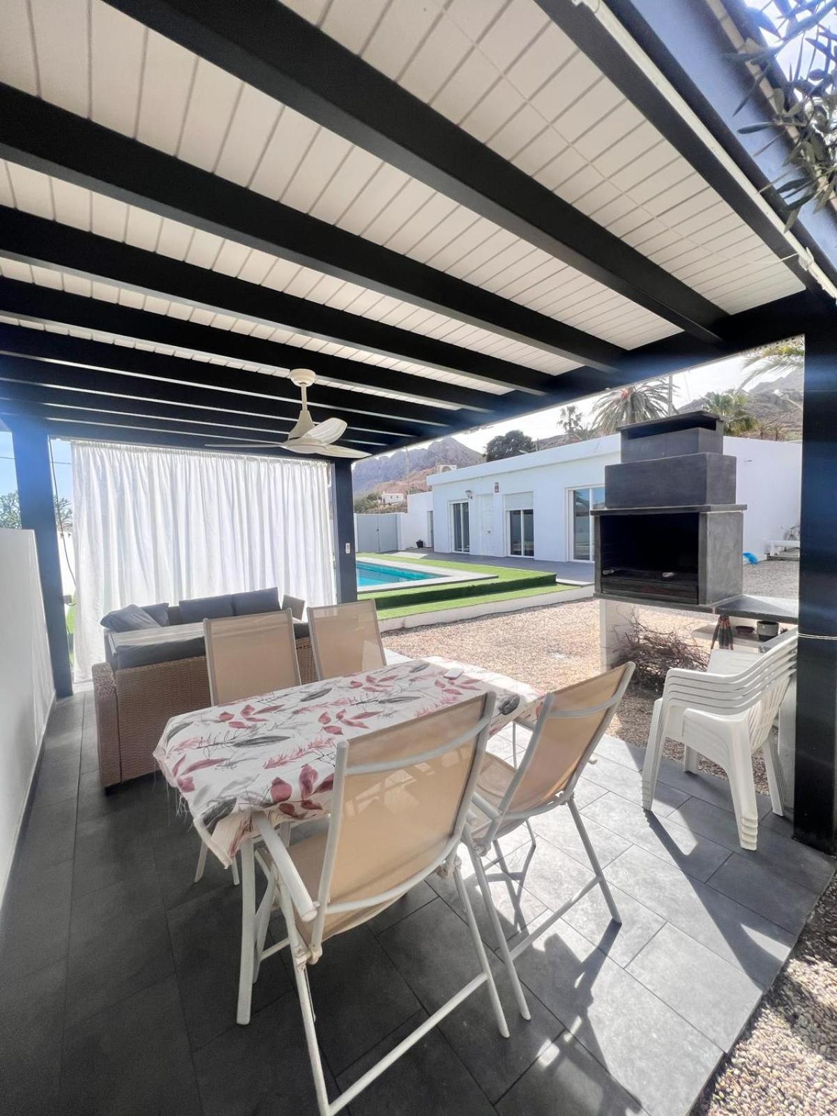 Casa Mayra Los Caparroses Exterior photo